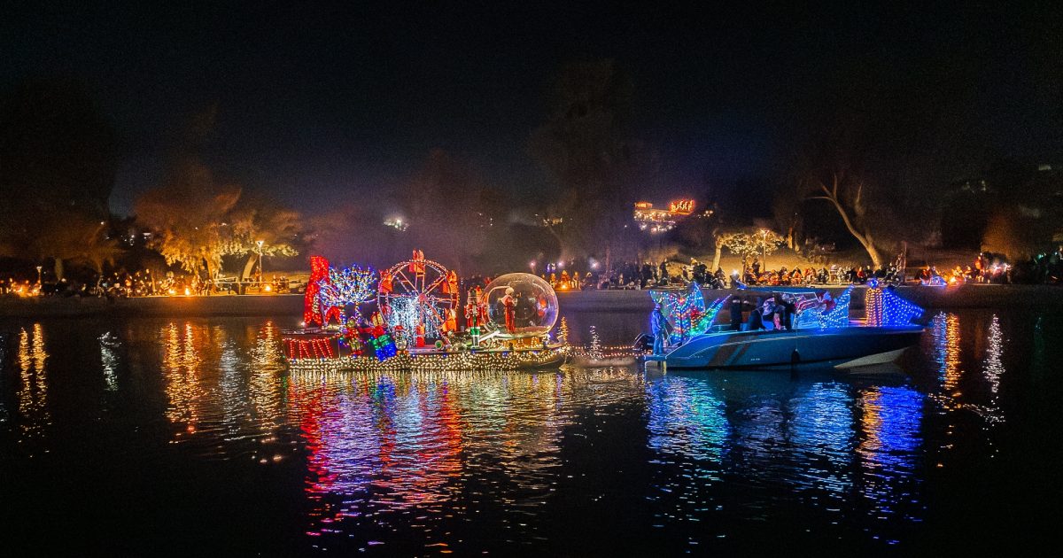 Boat Parade of Lights | Lake Havasu City