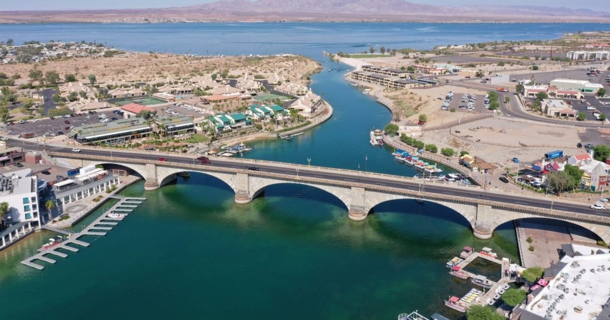 London Bridge Lake Havasu City